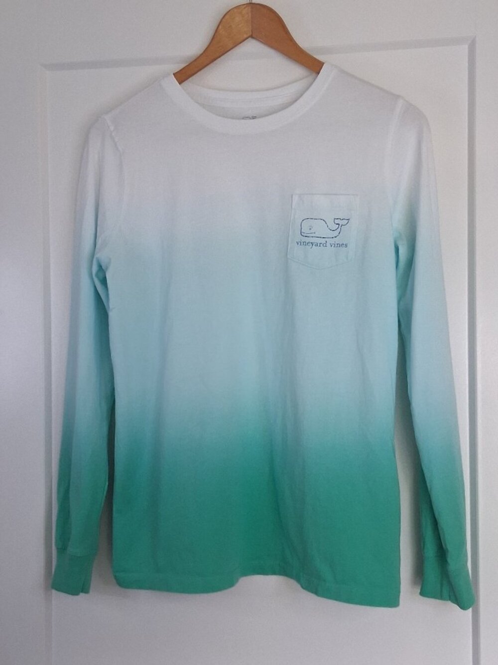 Vineyard Vines Mens Small Long Sleeve Pocket T Shirt Whale Logo Ombre Green